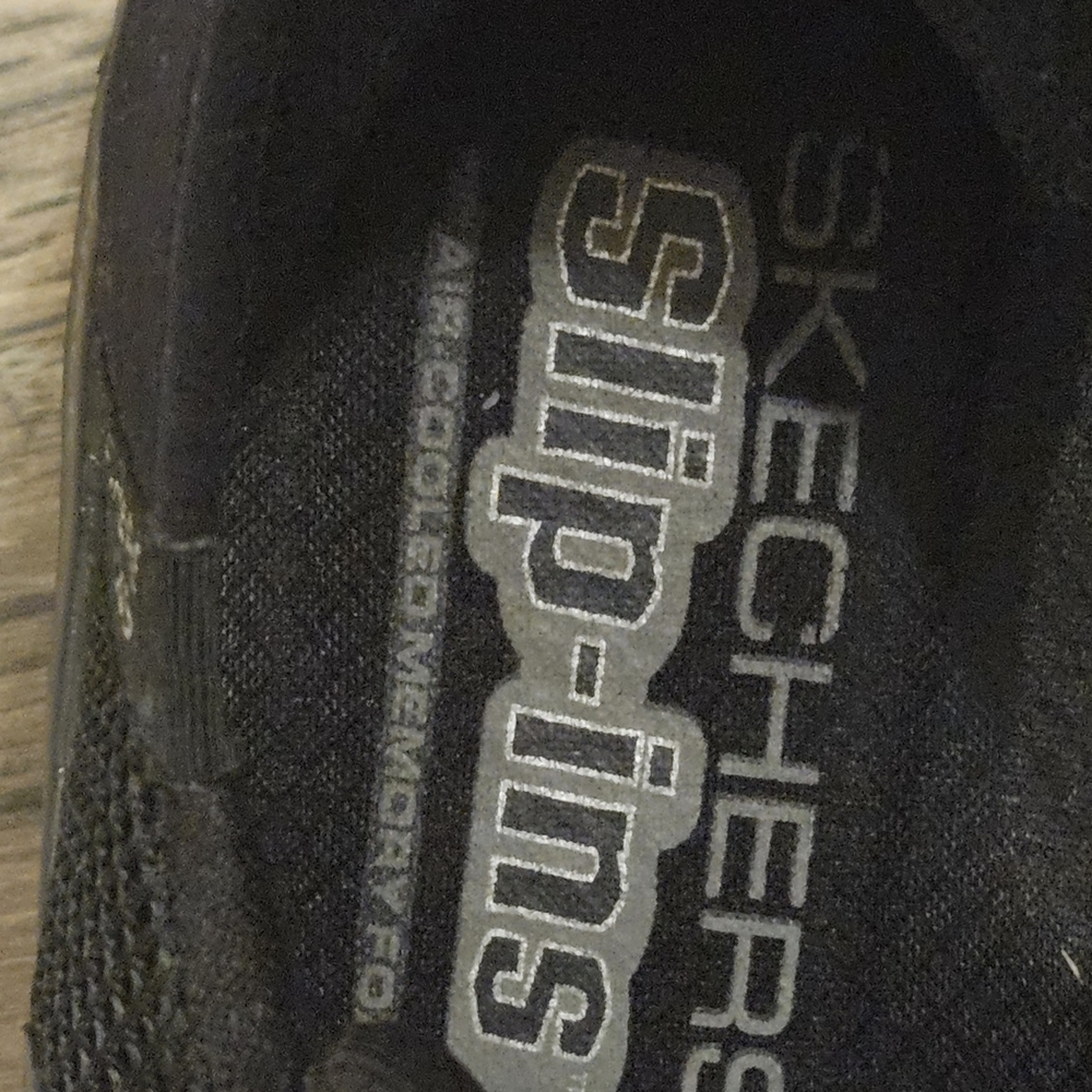 Skechers Women's Go Walk Black Sneakers - Picture 7 of 8